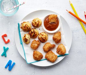 Kids Chicken Nuggets with Cauliflower Tots