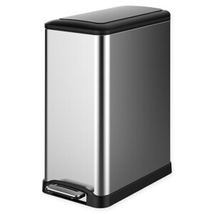 trash cans & recycling bins