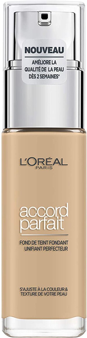 50 Face Studio Prime moisturizing foundation 30ml - MAYBELLINE