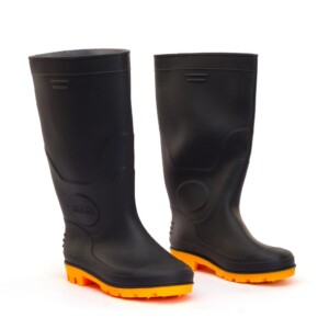 BLACK PVC BOOTS SIZE 43