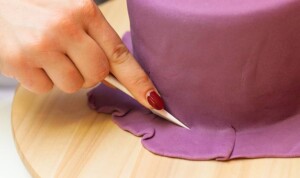 Fondant Tools Come As Great Cake Assistants